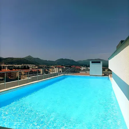 公寓 In 特雷比涅